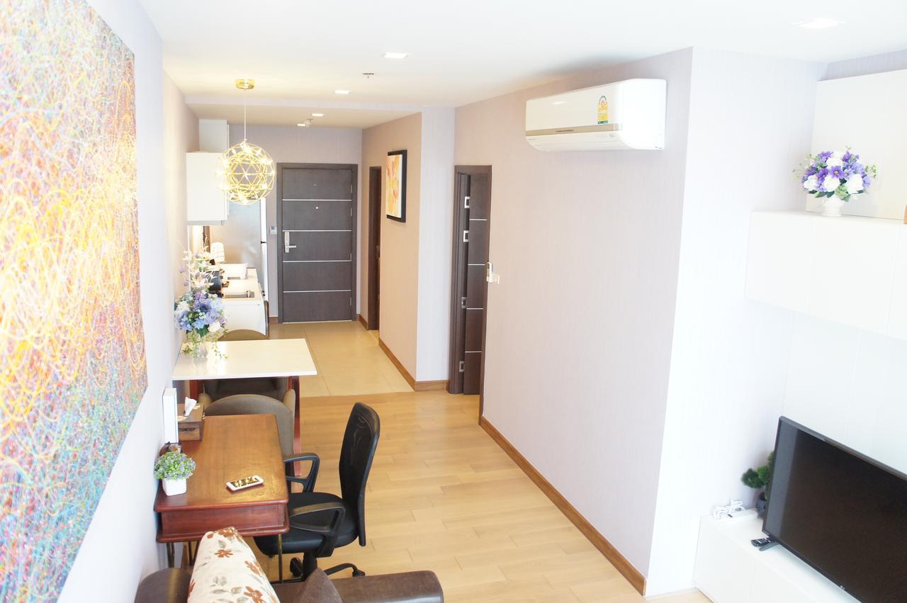 Ferienwohnung The Astra Chiang Mai Exterior foto
