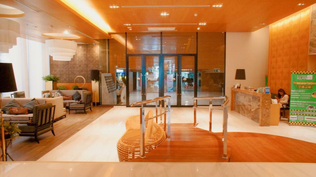 Ferienwohnung The Astra Chiang Mai Exterior foto